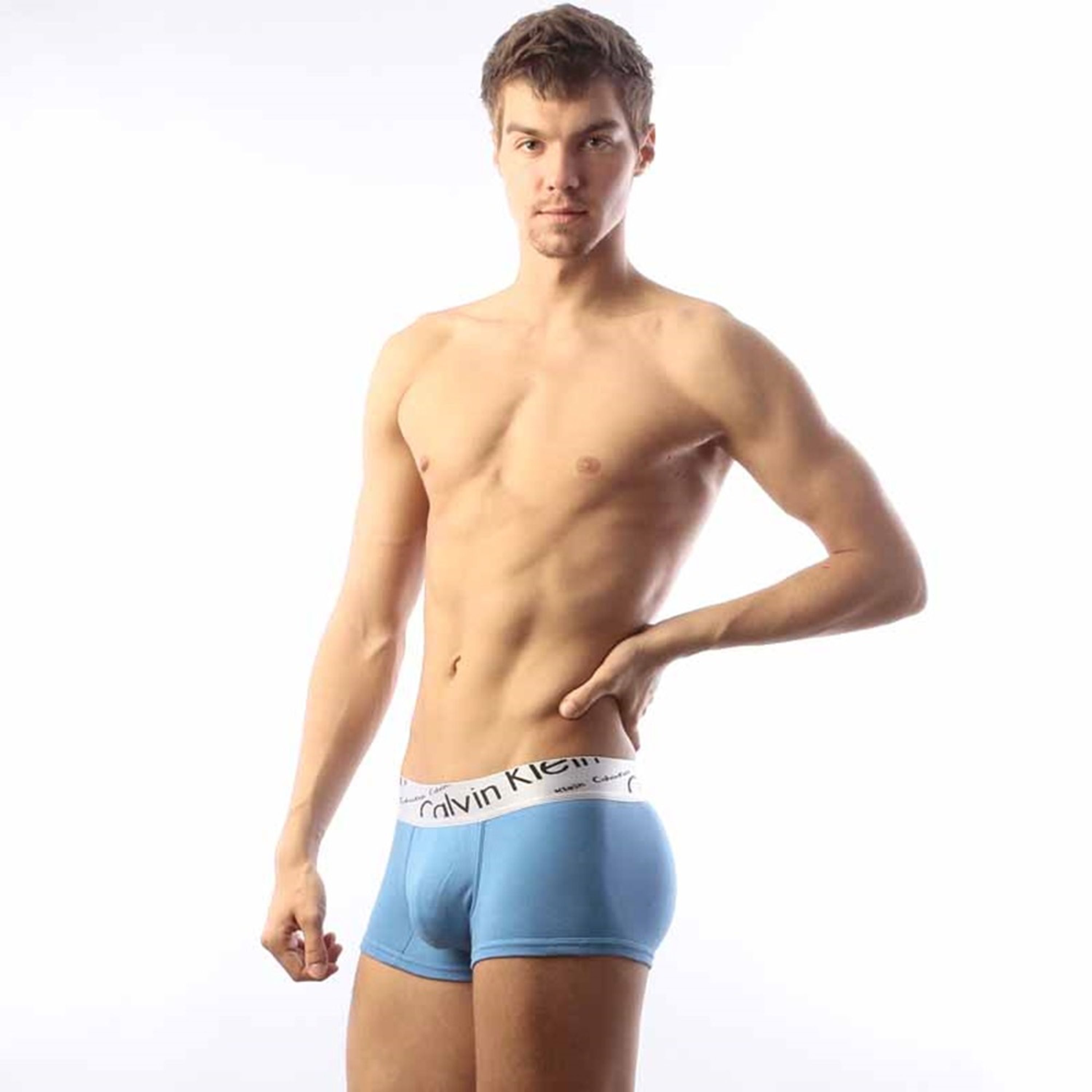 Мужские трусы боксеры голубые с косой резинкой  Calvin Klein Steel Boxer Italics Blue  фото 1