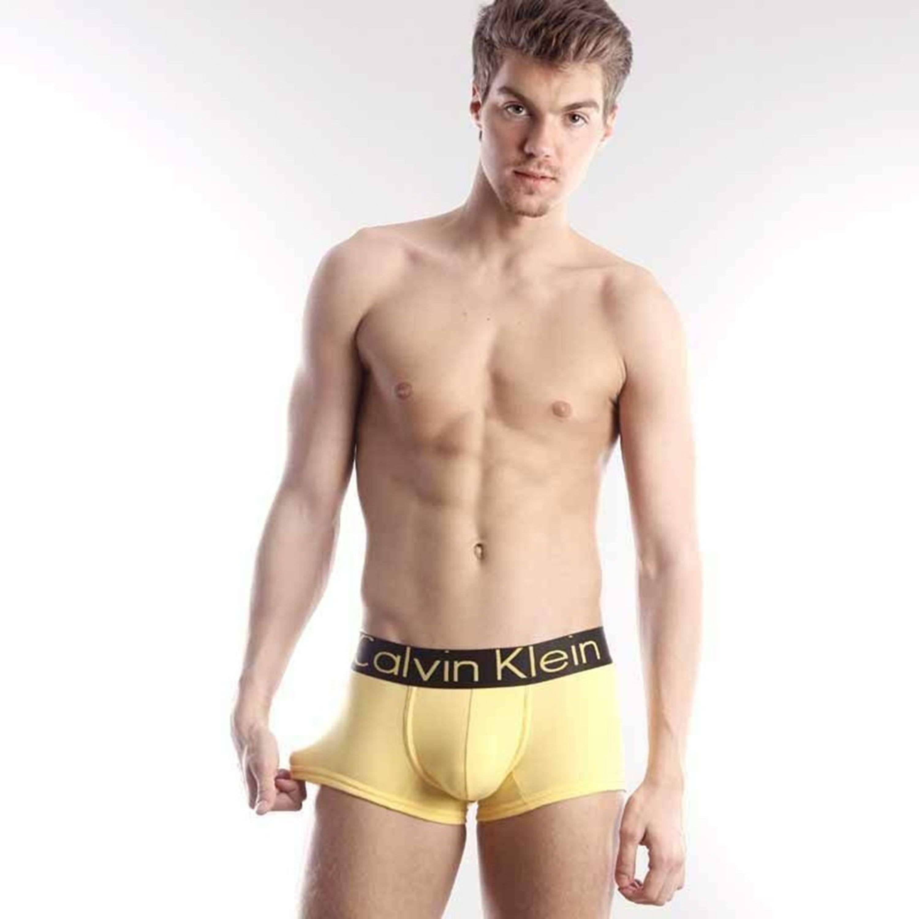  Мужские трусы боксеры желтые с черной резинкой Calvin Klein Yellow Black Waistband Boxer Modal фото 1