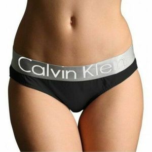 Фото Женские трусы стринги Calvin Klein Women String Black