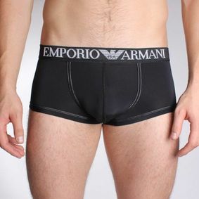 Фото Мужские трусы хипсы черные с черной резинкой и белой надписью Emporio Armani Basic Intimates Trunks 