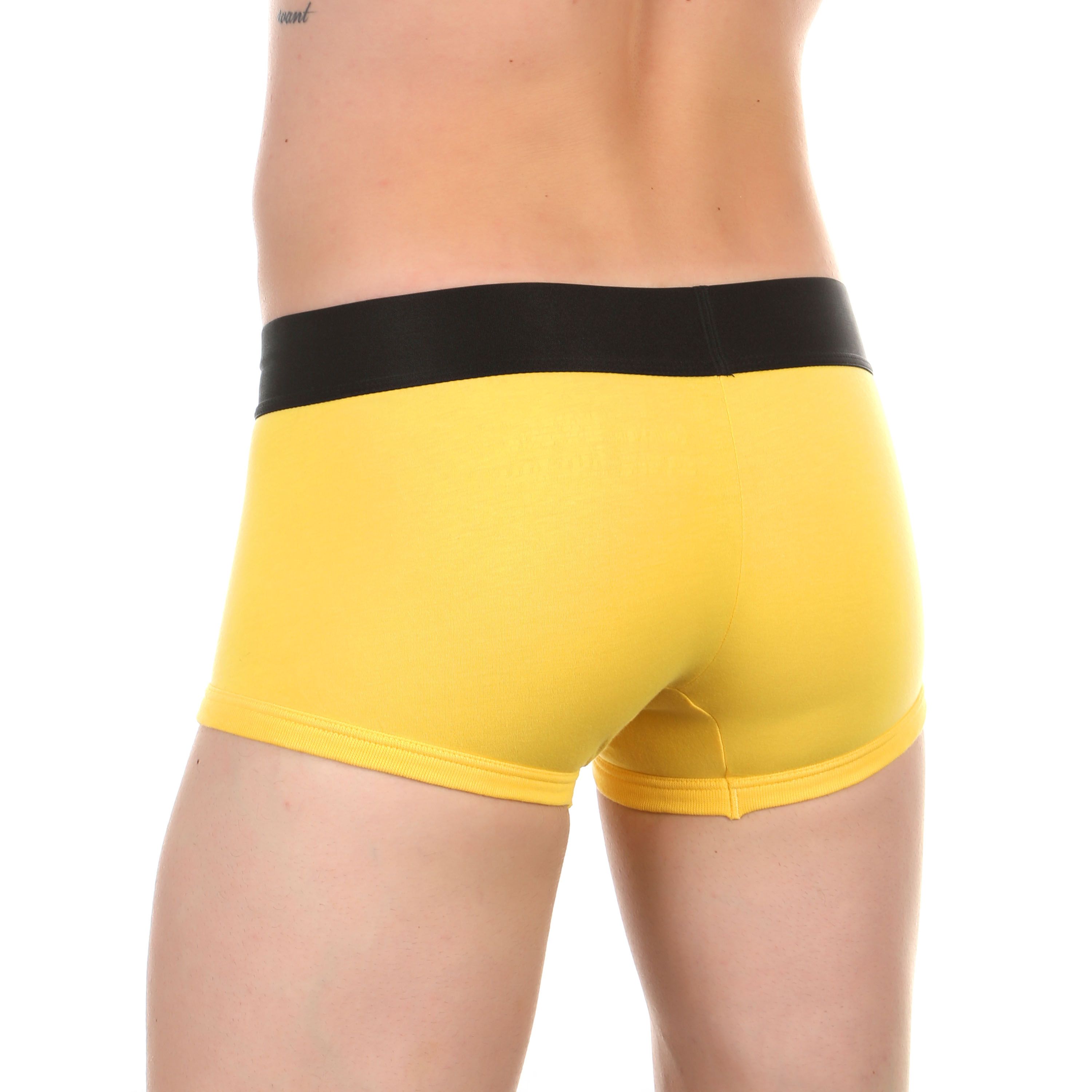 Мужские трусы боксеры  Multicolor  желтые с черной резинкой Calvin Klein фото 2