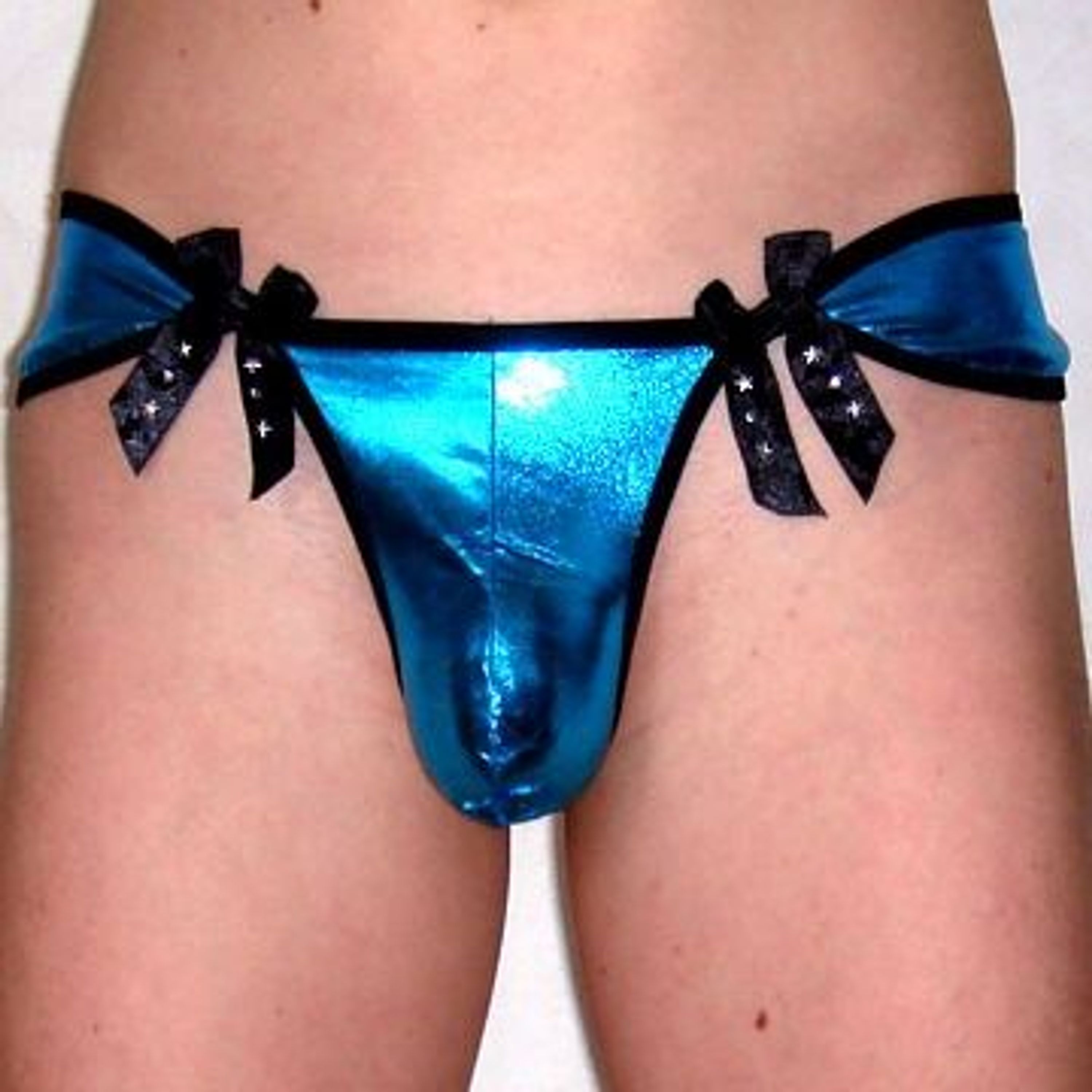 Мужские трусы стринги зеленые String Shine Dark Green Bow 1026 фото 1