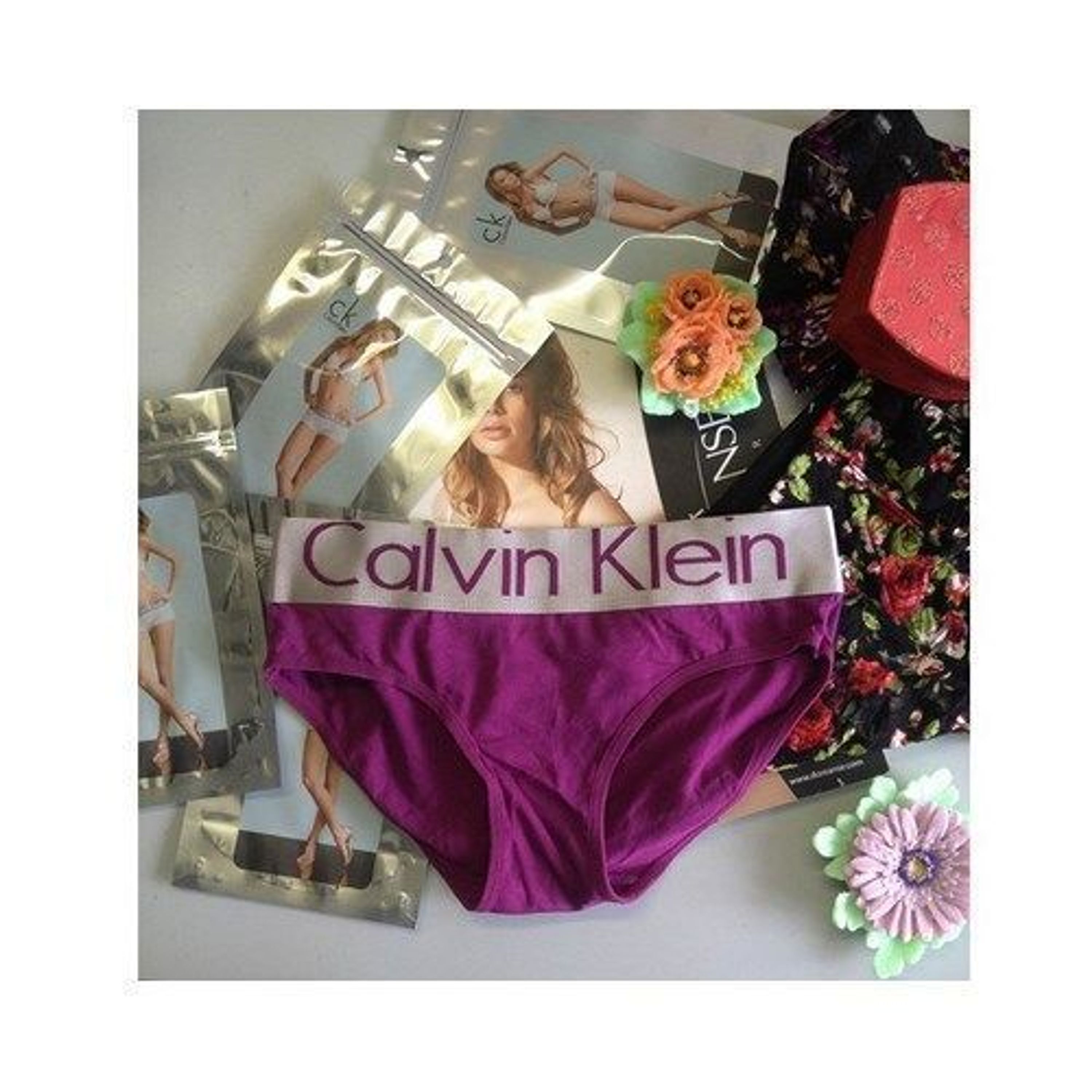 Женские трусы слипы баклажановые Calvin Klein Women Panty Violet фото 1