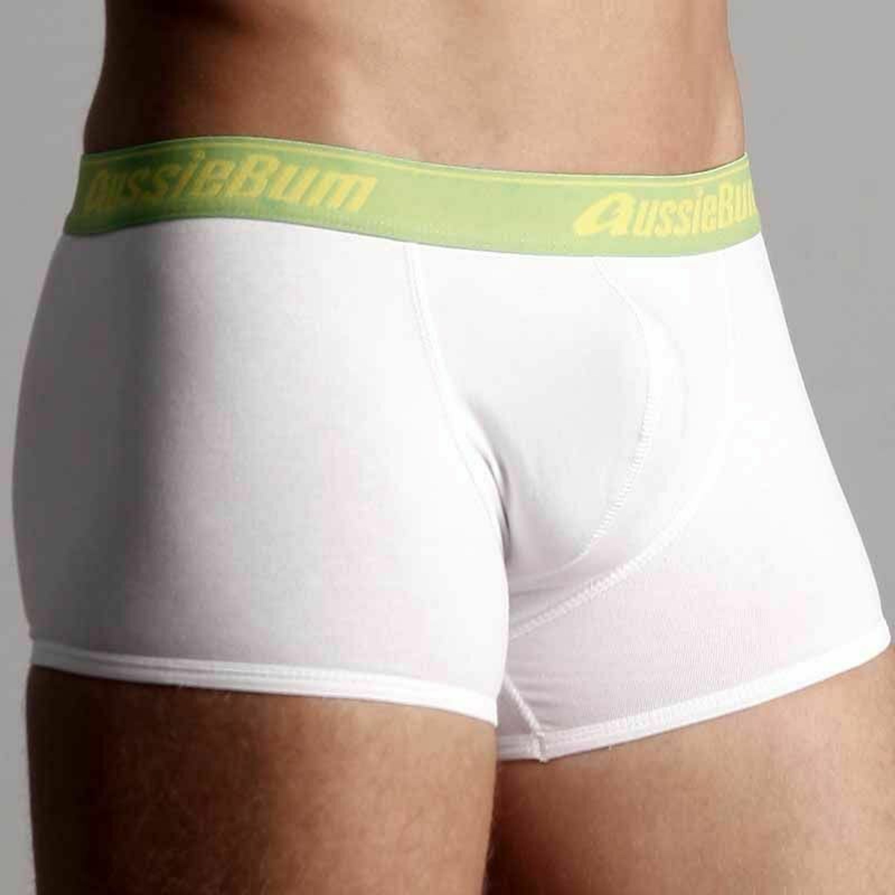Мужские трусы боксеры белые с зеленой резинкой Aussiebum AB00069 фото 2