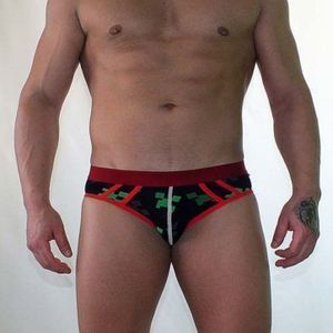 Фото Трусы мужские брифы черные с красной окантовкой Van Baam VB0219