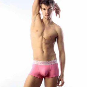 Фото Мужские трусы боксеры Calvin Klein Steel Pink