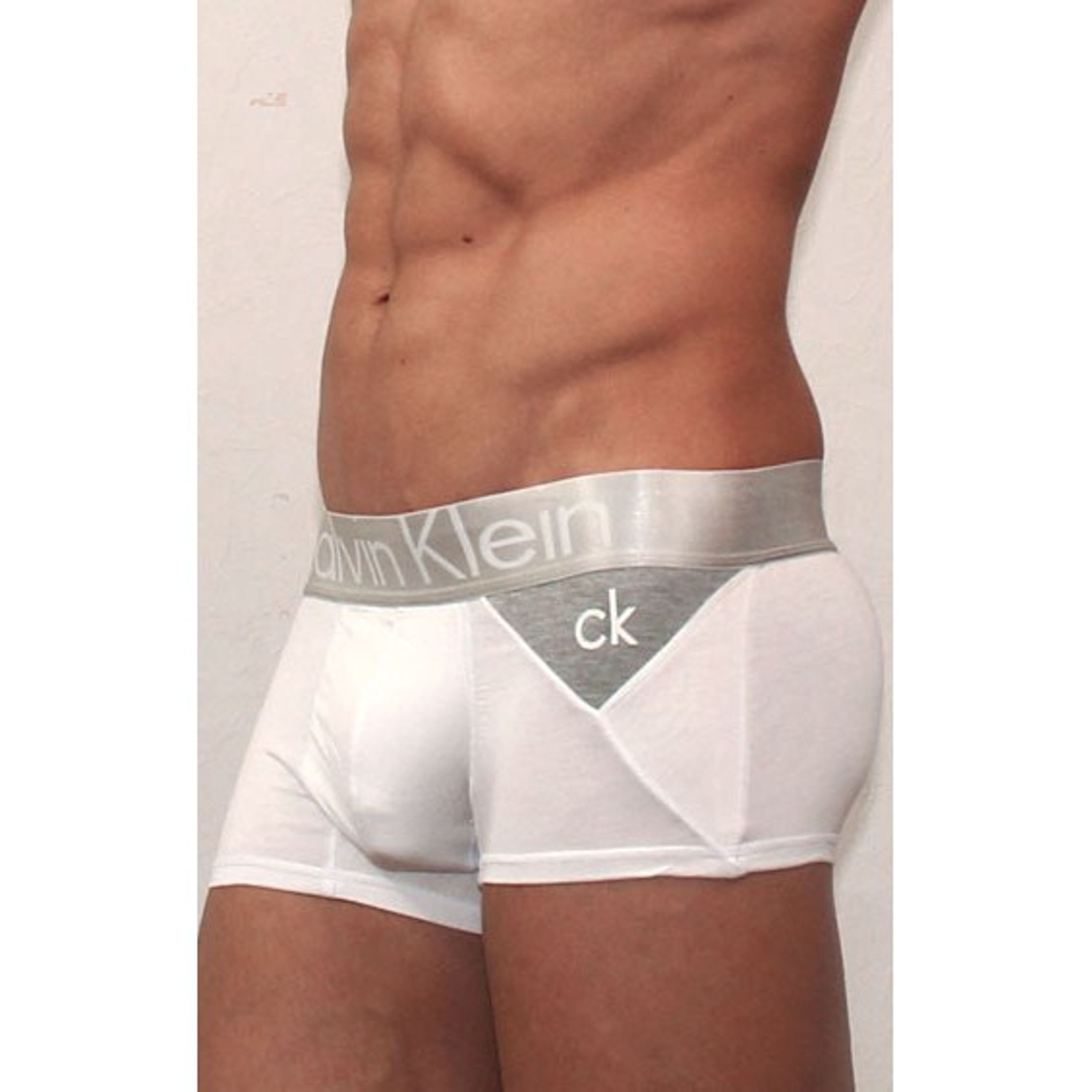 Мужские трусы боксеры белые Calvin Klein Steel White Grey фото 2