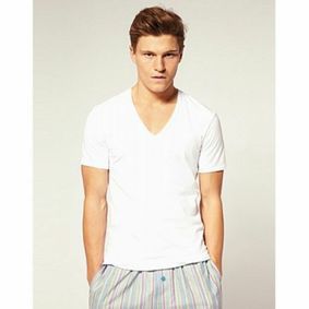 Фото  Футболка Calvin Klein V-Neck White