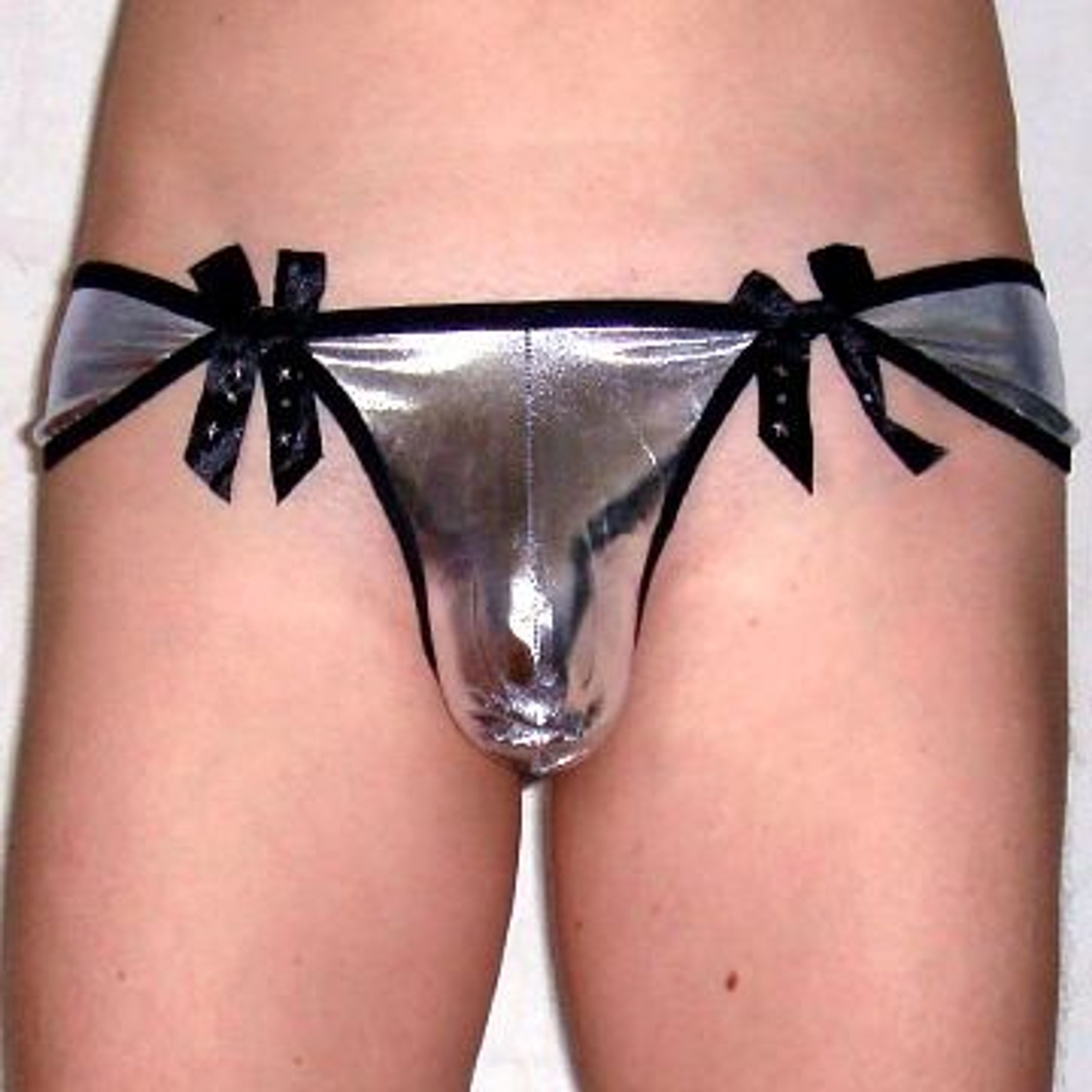 Мужские трусы стринги серебристые String Shine Silver Bow 1023 фото 2