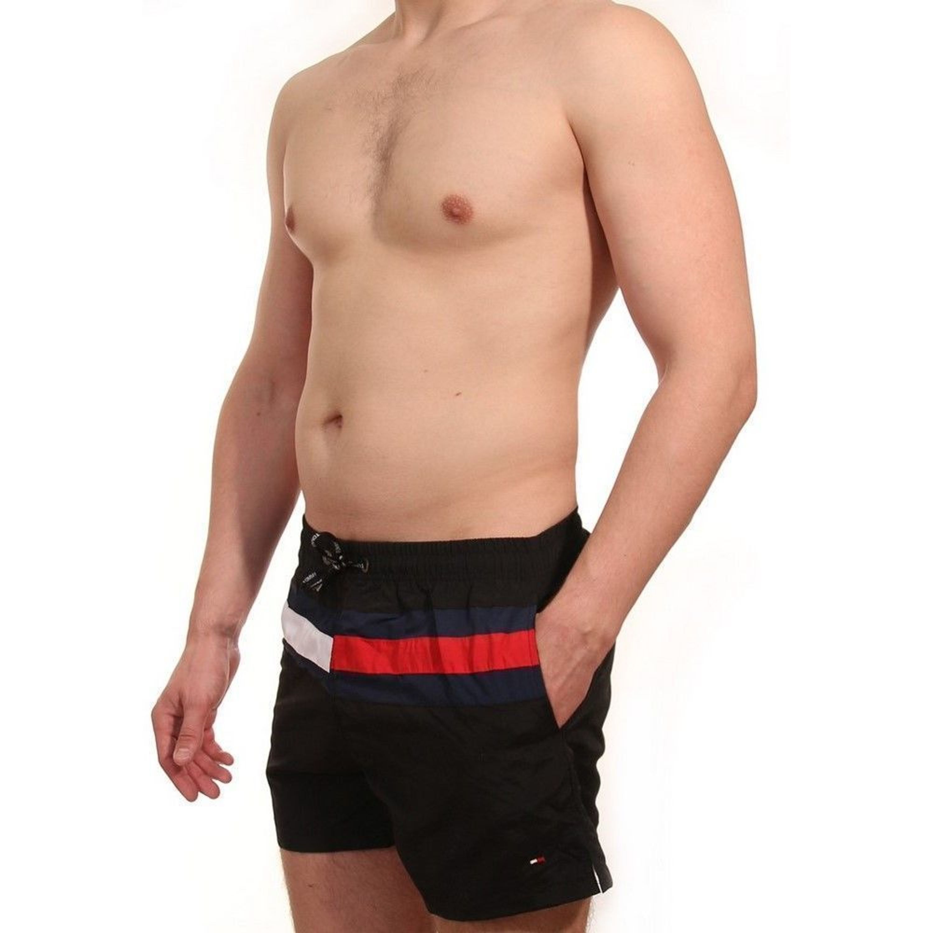 Мужские шорты черные TOMMY HILFIGER 1404-2015-3 фото 2