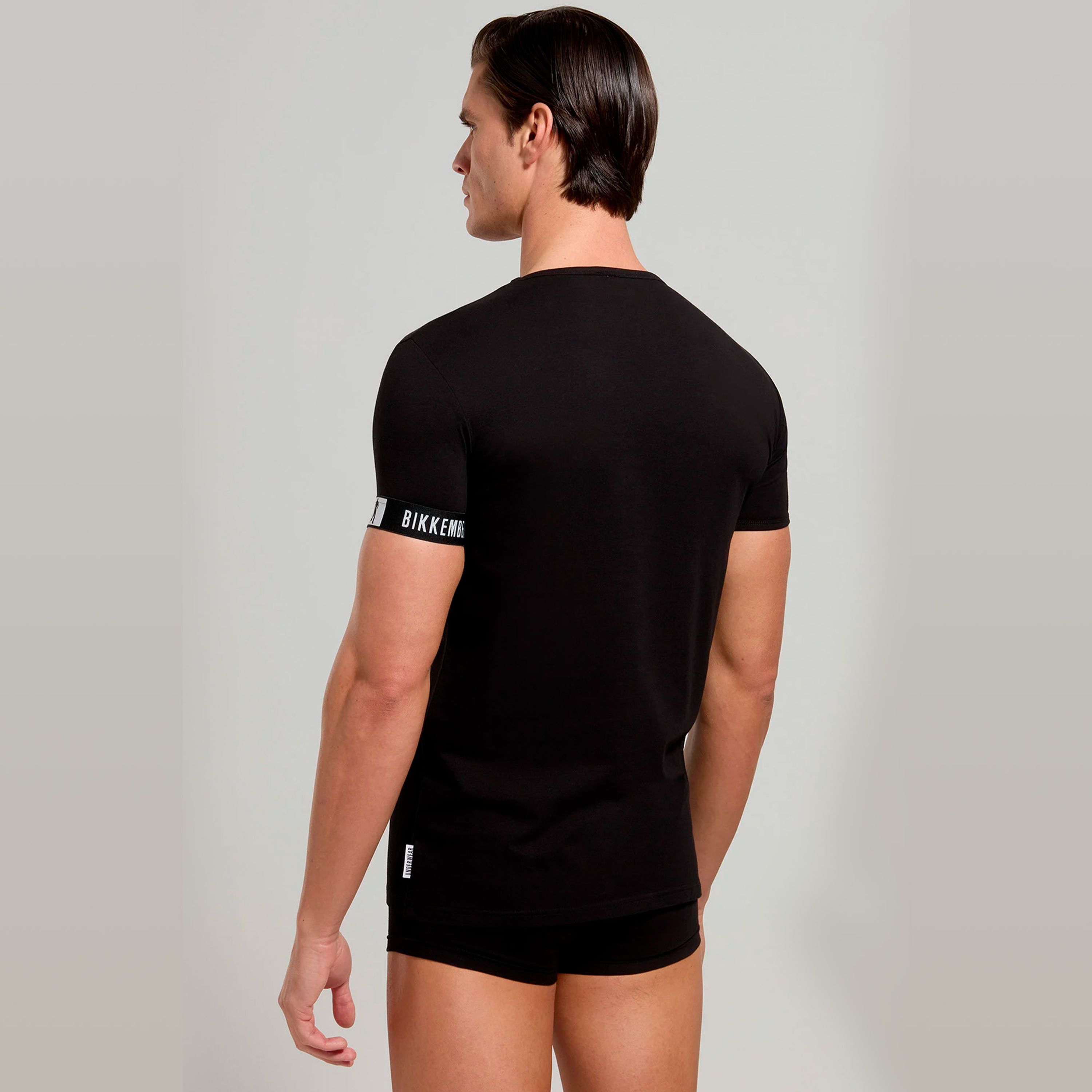 Мужская футболка черная с круглым вырезом Bikkembergs NEW PUPINO BKK42UTS17SI фото 2