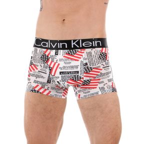 Фото Мужские трусы боксеры белые с принтом "США" с черной резинкой Calvin Klein