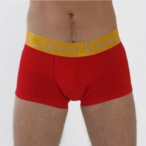 Фото Мужские трусы боксеры красные с золотистой резинкой Calvin Klein Steel Golden Red