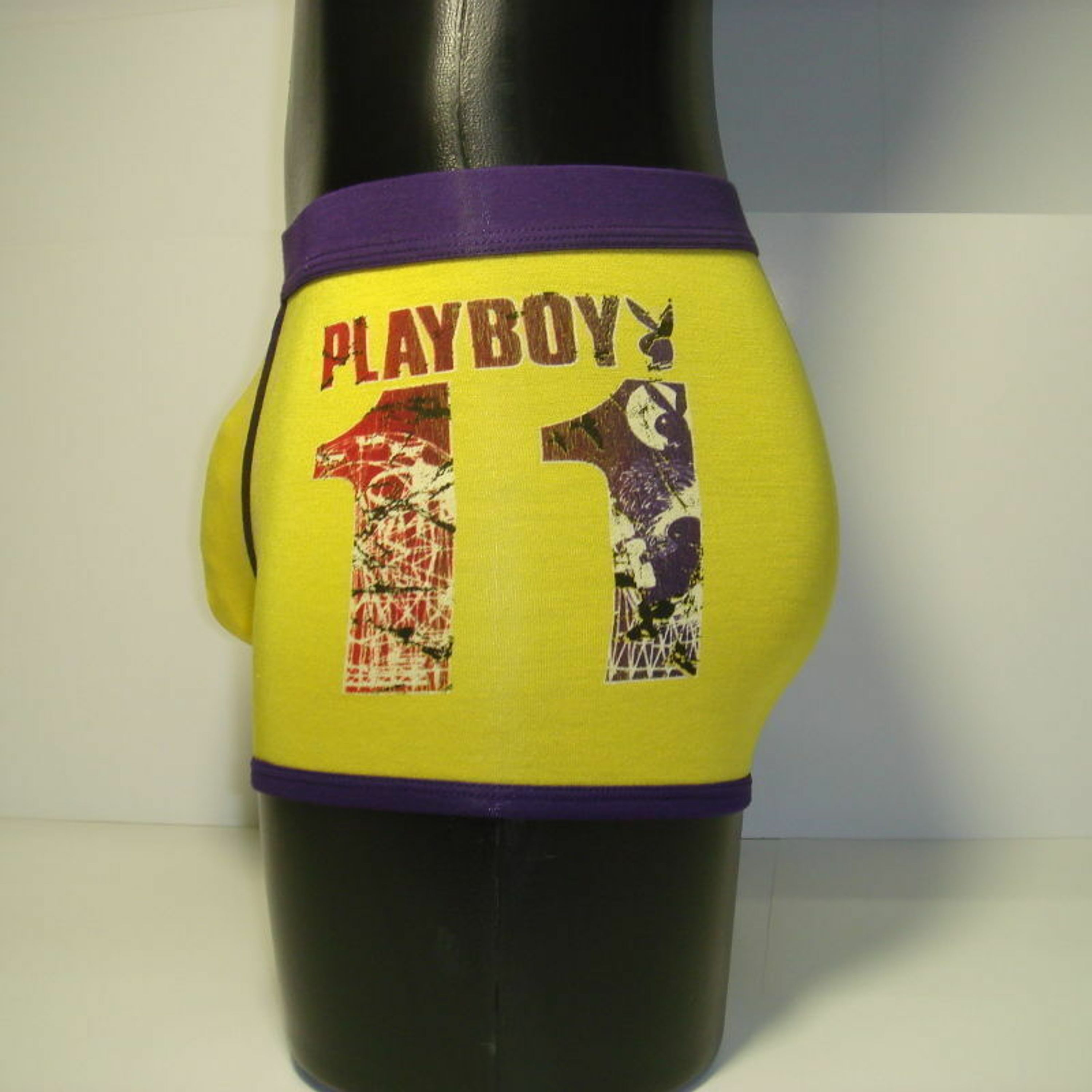 Мужские трусы боксеры желтые с синей окантовкой PLAYBOY PB013 фото 2