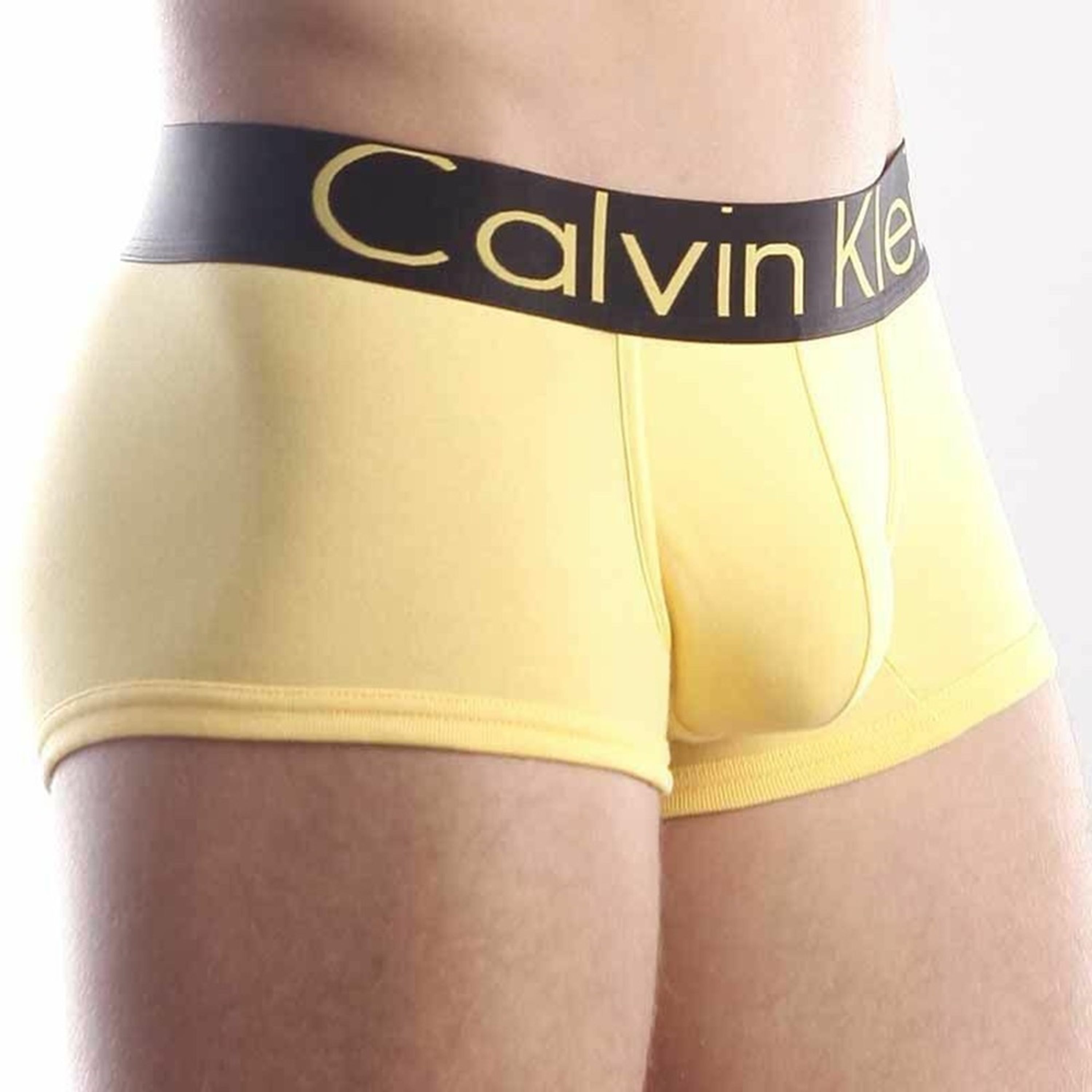  Мужские трусы боксеры желтые с черной резинкой Calvin Klein Yellow Black Waistband Boxer Modal фото 3