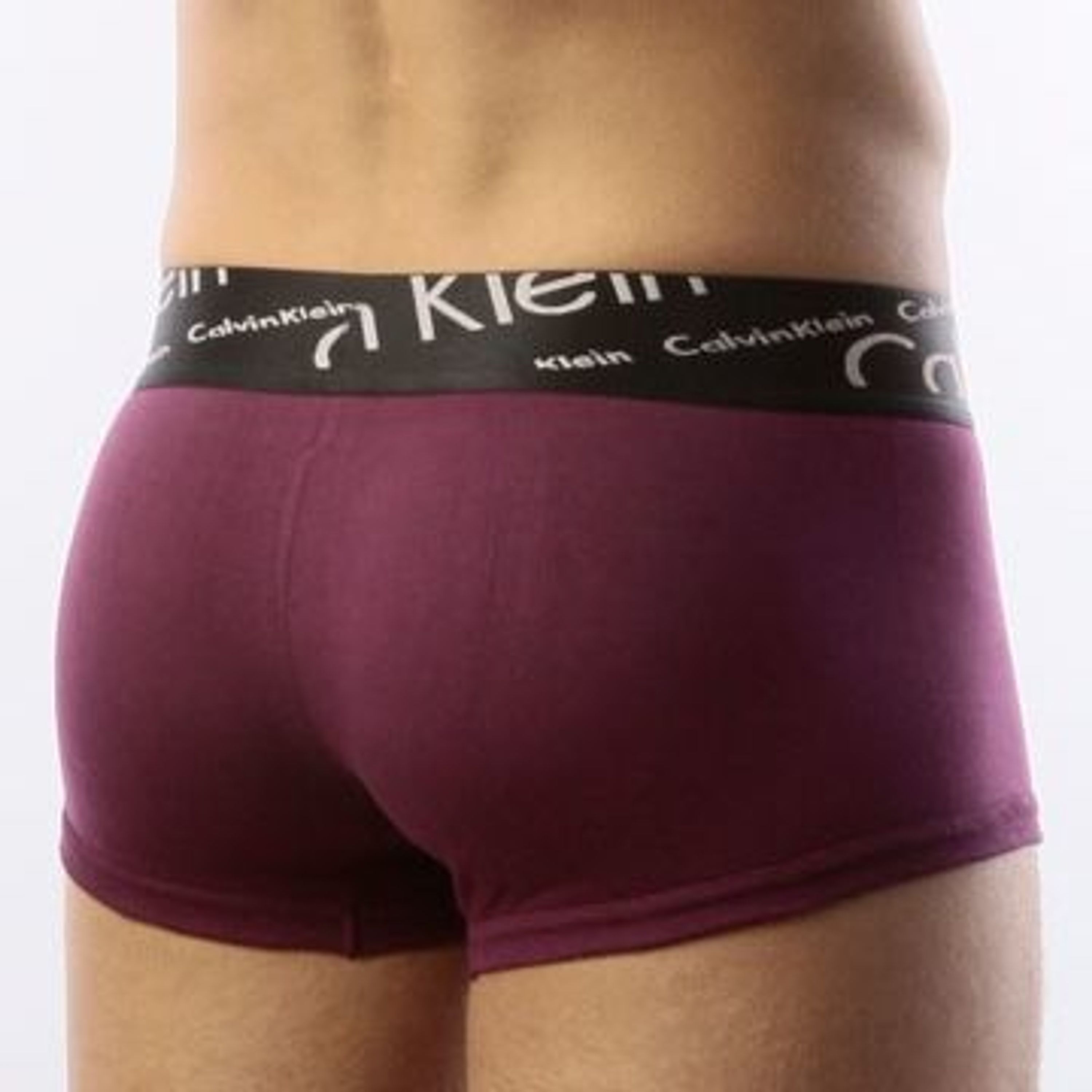 Мужские трусы боксеры фиолетовые с черной косой резинкой Calvin Klein Black Waistband Italics Boxer Violet фото 2