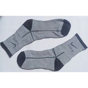 Фото Мужские носки серые с черным Nike Fit спортивные 