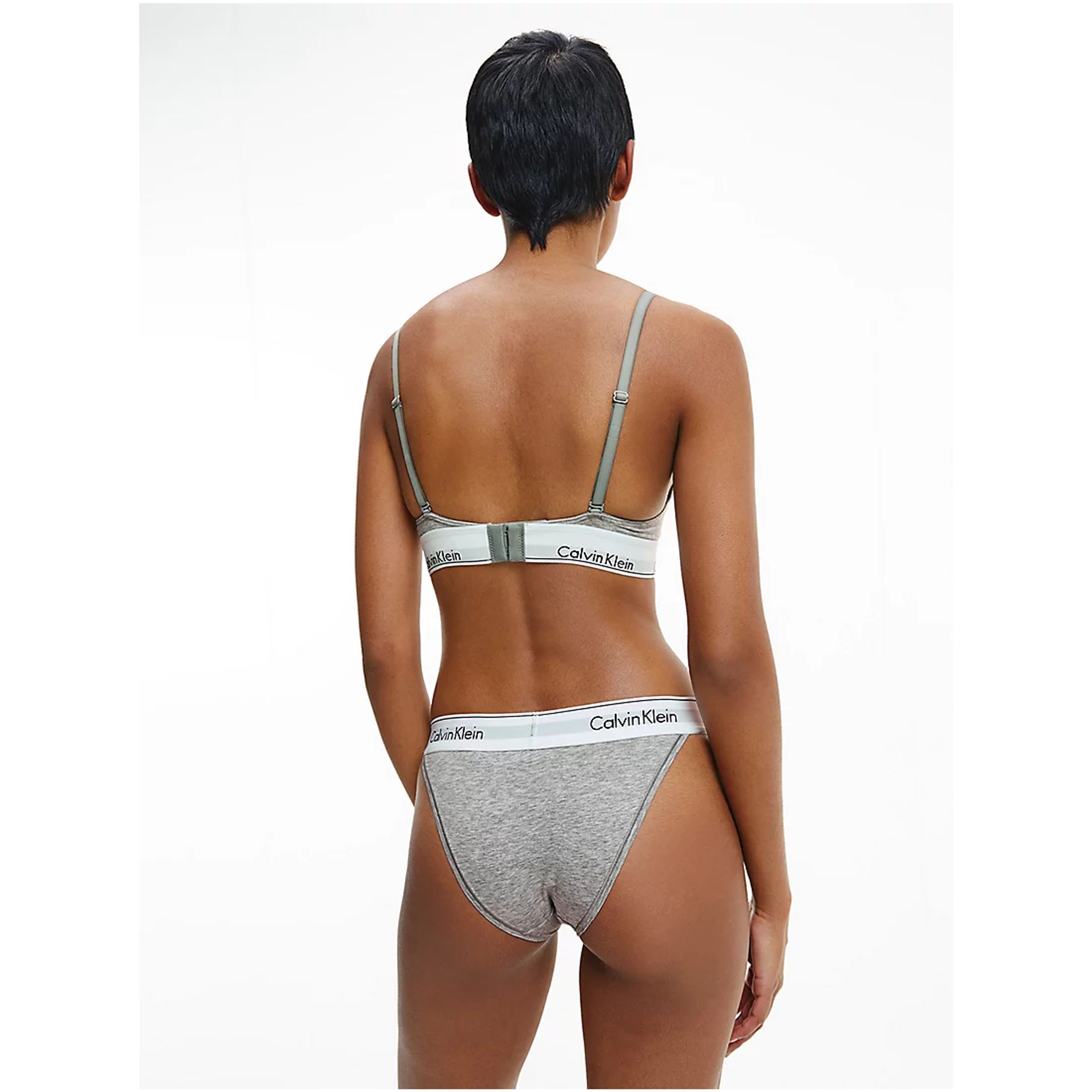 Женские трусы танга серые Calvin Klein Women Modern Cotton фото 2