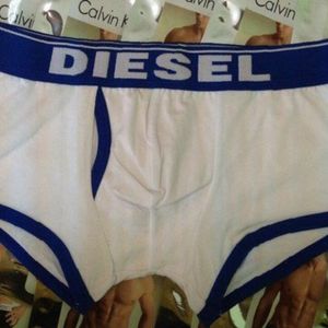 Фото Мужские трусы боксеры белые с синей резинкой Diesel White blue Waistband Boxer