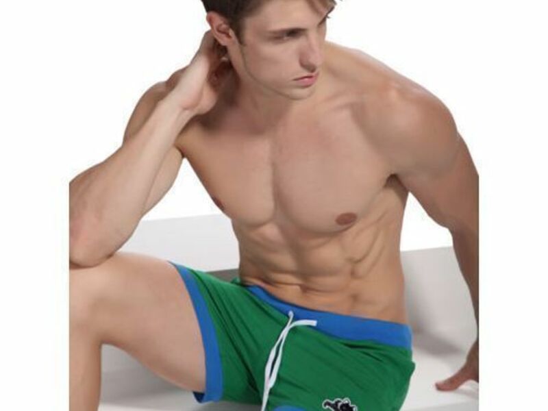 Мужские спортивные шорты зеленые Superbody Sport Shorts Green 14725