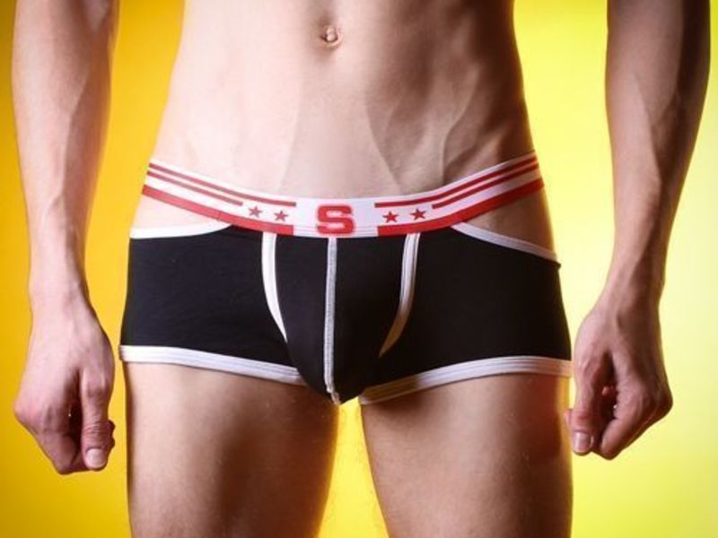 Мужские трусы хипсы с вырезами по бокам черные Seeinner Black Boxer 17271