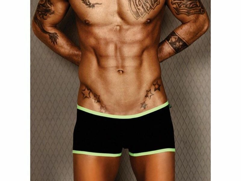 Мужские трусы хипсы черные с зеленой окантовкой Wild Milk Neon Stripes Boxer Black 17452