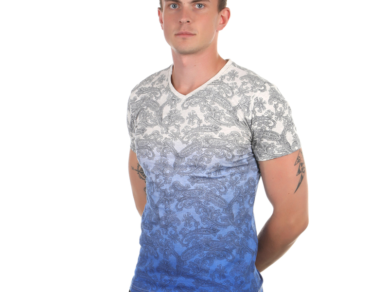 Мужская футболка белая с голубым градиентом и принтом ETRO 49092